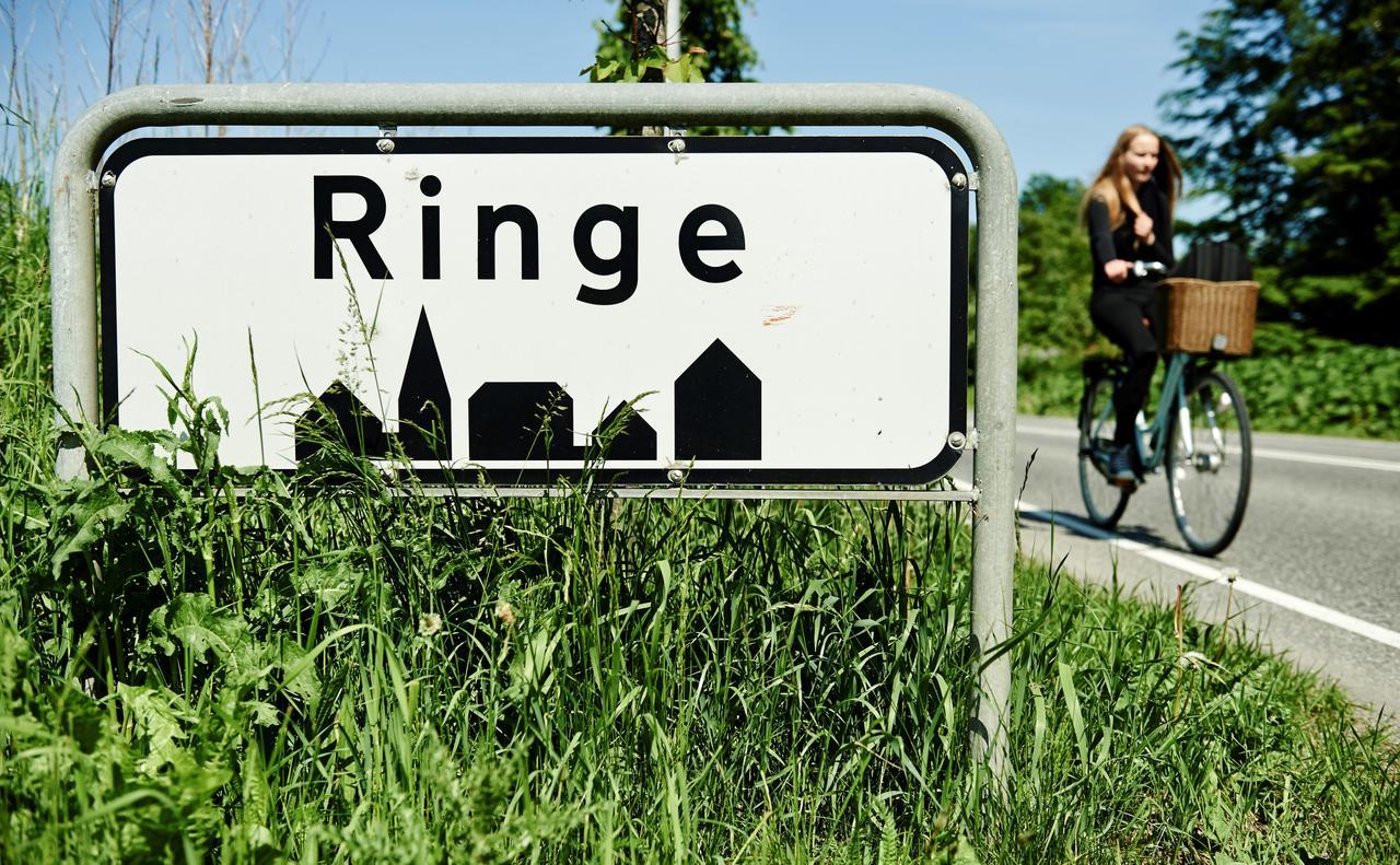 Midtfyns Ferieby Hotel Ringe Buitenkant foto